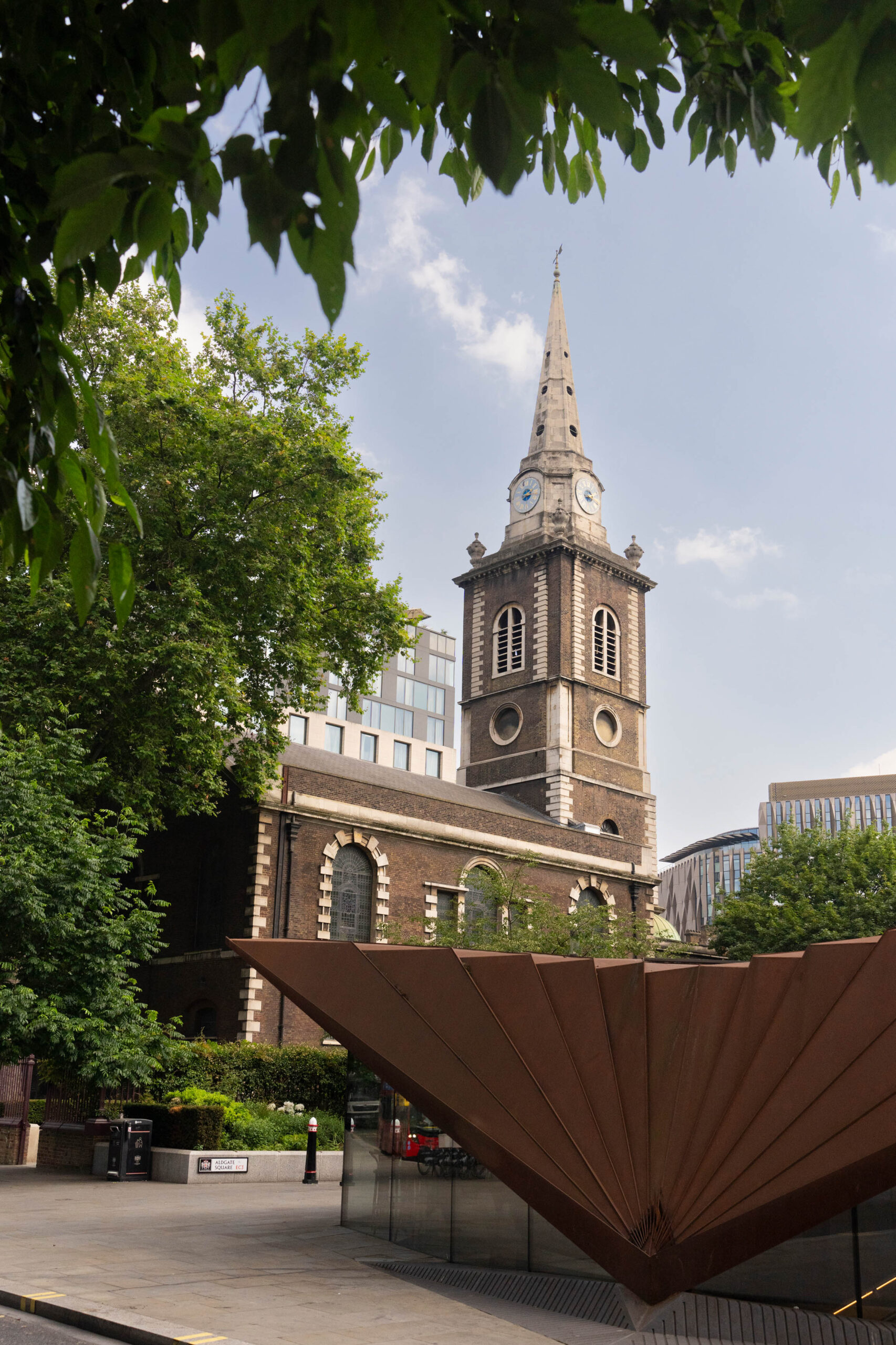 Aldgate Walking Tour: The London Spy!